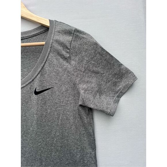 Nike Dri Fit Active Slim fit Women size M - Picture 3 of 5